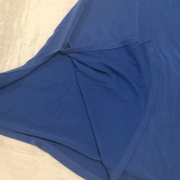 LuLaRoe blue flowing top - Picture 2 of 4